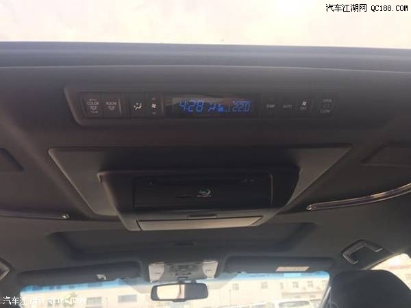 2018款丰田埃尔法3.5L六档V6手自版实拍