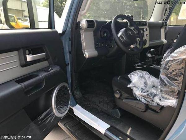 天津17款中东版丰田FJ酷路泽设计解读