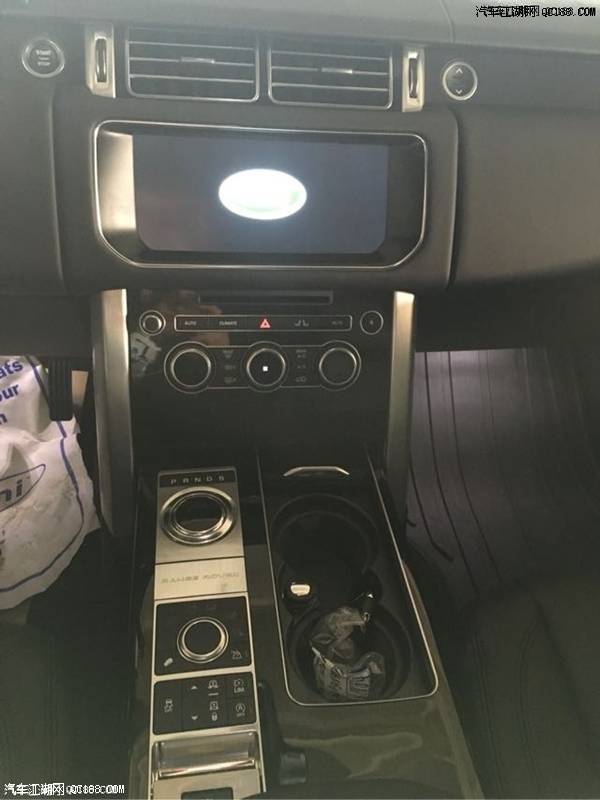 17款路虎揽胜行政3.0汽油版报价配置解析