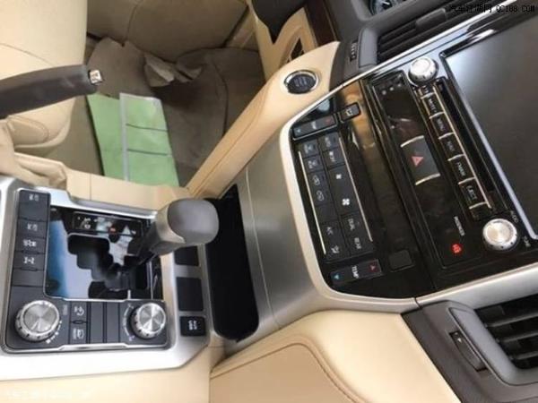 2018款丰田兰德酷路泽4000中东版价格