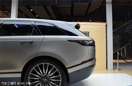 2017款路虎揽胜星脉2.0T汽油柴油版价格