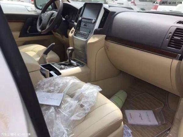 新款丰田酷路泽4600中东版豪华SUV解析