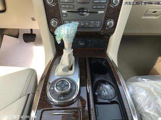 四种越野模式 2018款途乐Y62中东版体验