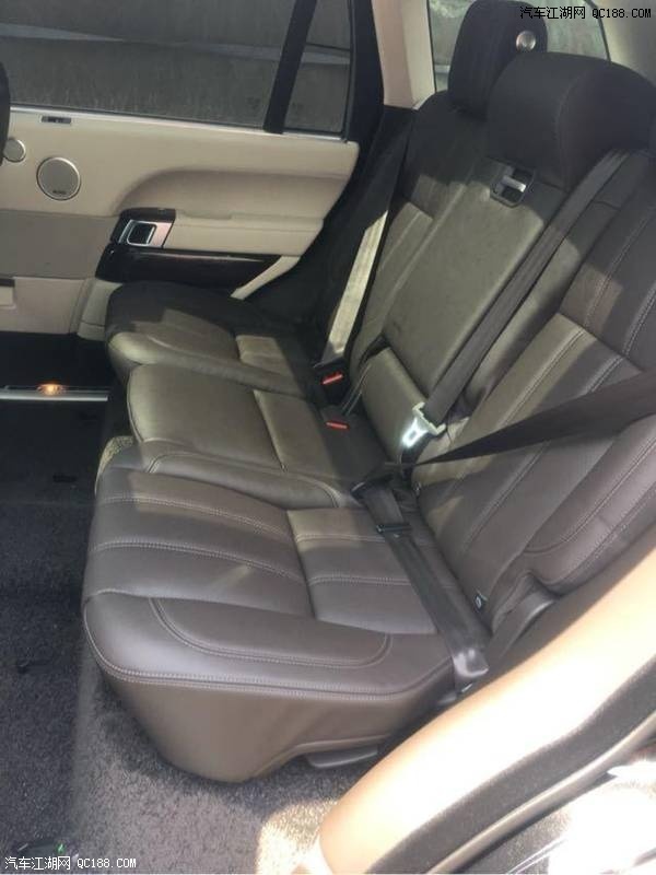 17款路虎揽胜3.0黑咖汽油行政加长版价格