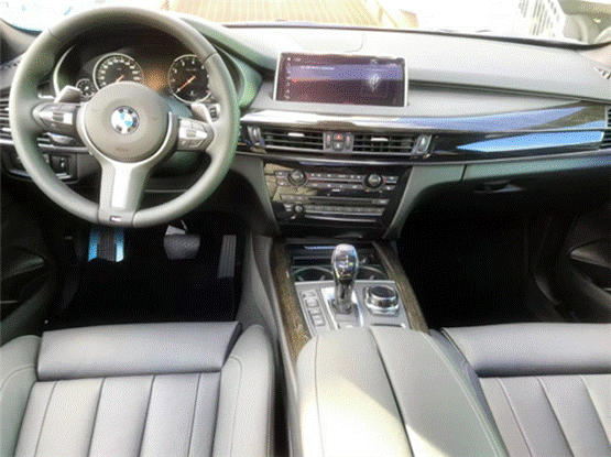 时尚硬朗18款宝马X5基本型报价实车体验