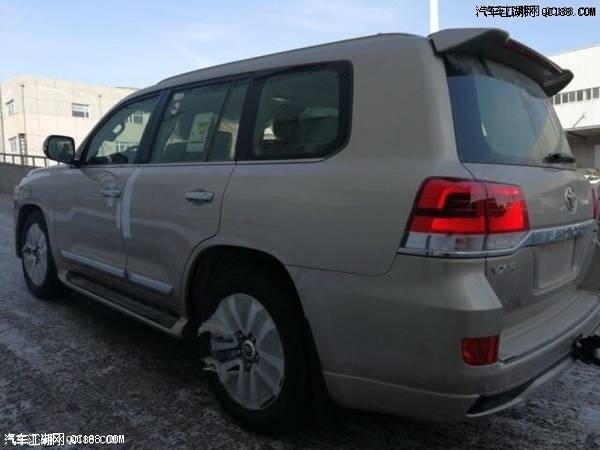 中东版18款丰田酷路泽5700配置性能解析