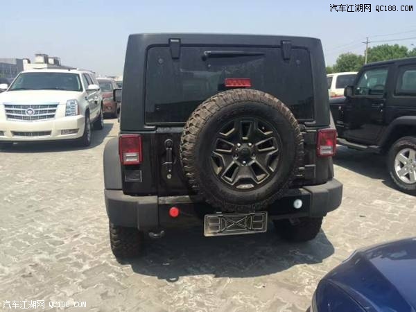 17款美规Jeep牧马人3.6 Sport自动版报价