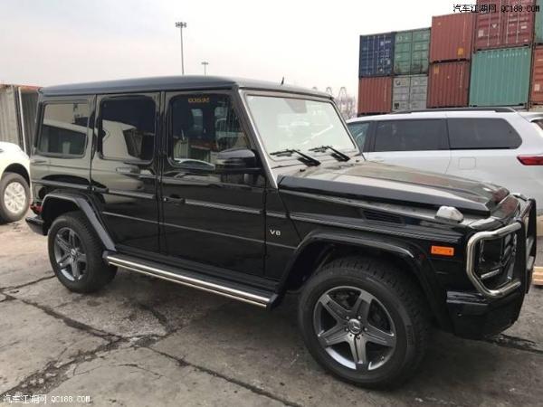 平行进口18款奔驰G500现车内饰设计解析