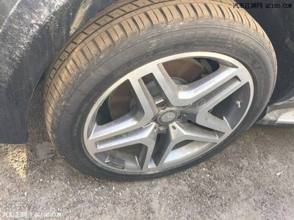 升级真皮内饰 18款奔驰GLS550加版报价