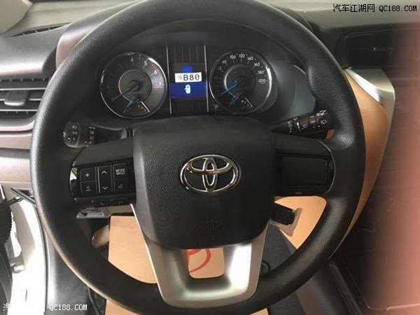 18款进口中东版丰田穿越者2700性能体验