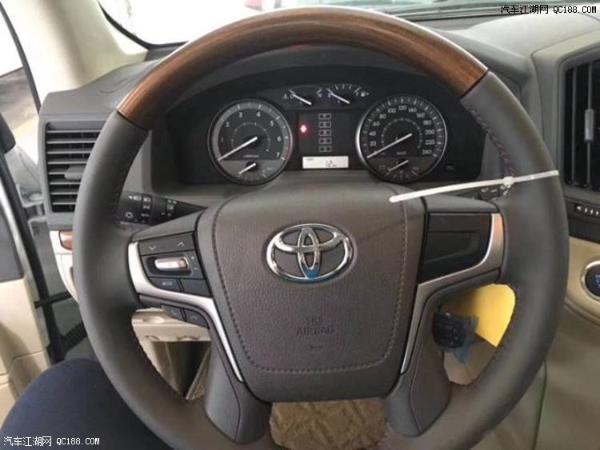 2018款中东版丰田酷路泽4000双油箱评测