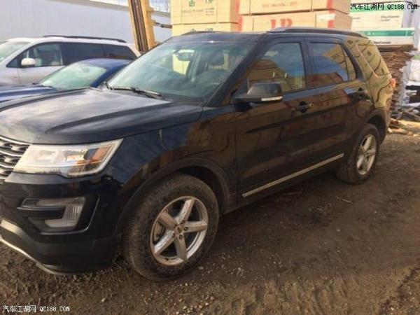 2018款福特探险者2.3T多功能方向盘体验