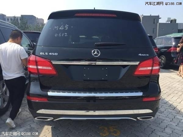 越野性一骑绝尘 试驾18款美规奔驰GLS450