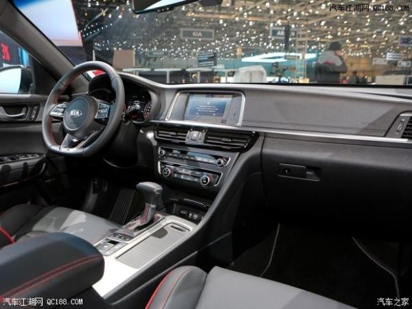 原创2018日内瓦车展 起亚发布新款K5旅行版