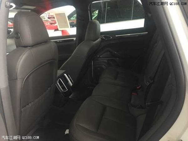 进口17款保时捷卡宴3.6汽油铂金性能体验