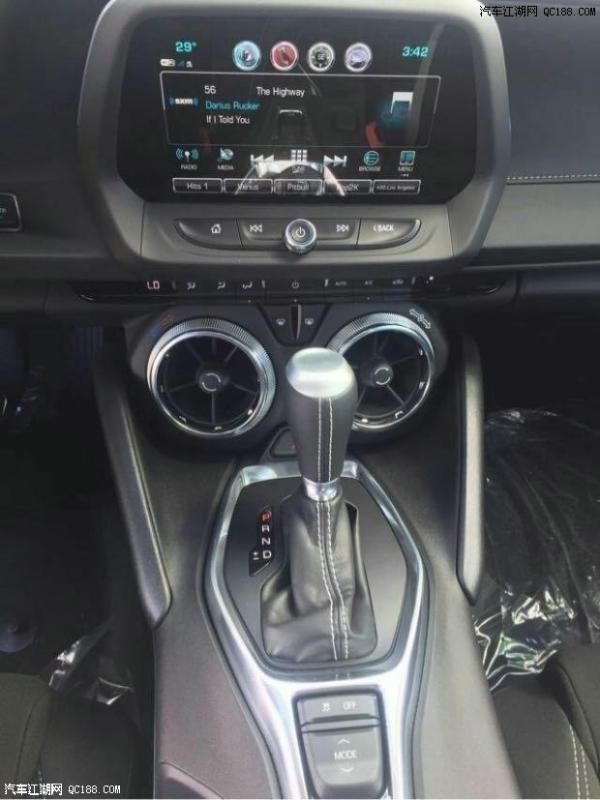 18款雪佛兰科迈罗2.0T自动1LT性能体验