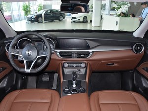 阿尔法罗密欧Stelvio最新报价 降1万元