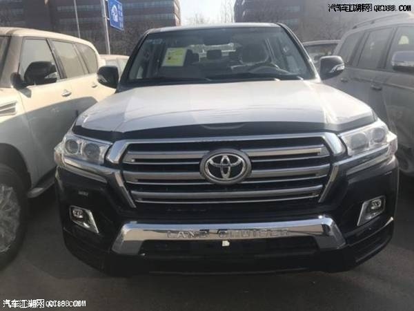 2018款丰田酷路泽4600中东版详细参数