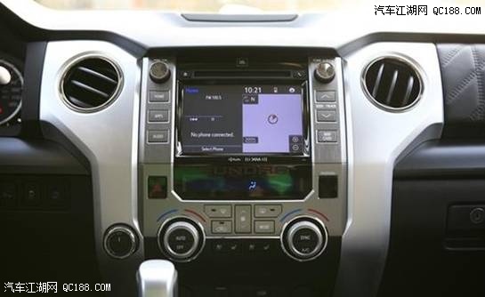 2017款丰田坦途5700 TRD/SD六速皮卡解析