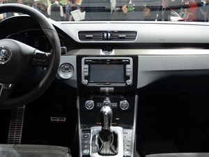 大众CC热销中 购车优惠高达5.56万元