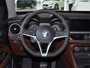 阿尔法罗密欧Stelvio最新报价 降1万元