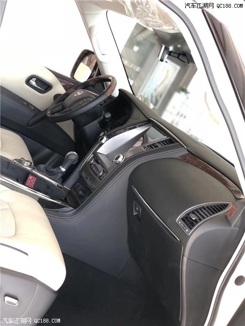 2018款日产尼桑途乐Y62 4.0 SE-T2版解读