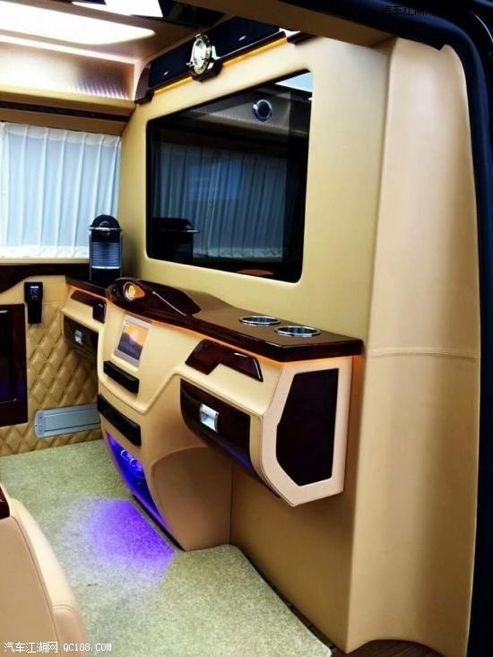 17款大众凯路威T6 2.0TSI涡轮增压版评测