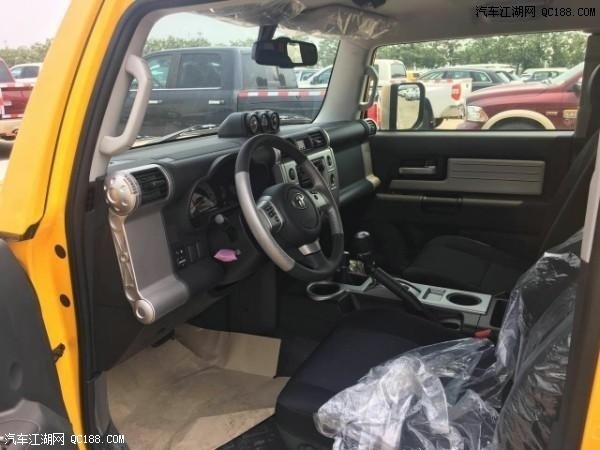 主打时尚复古风 17款FJ酷路泽中东版价格