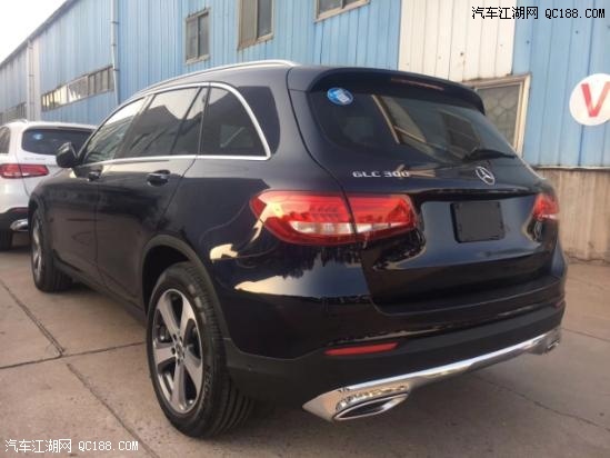 进口18款奔驰GLC3005门5座SUV到店实拍