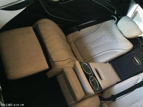 港口2018款迈巴赫奔驰S560四驱现车试驾