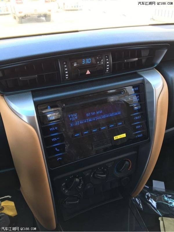 18款进口中东版丰田穿越者2700性能体验