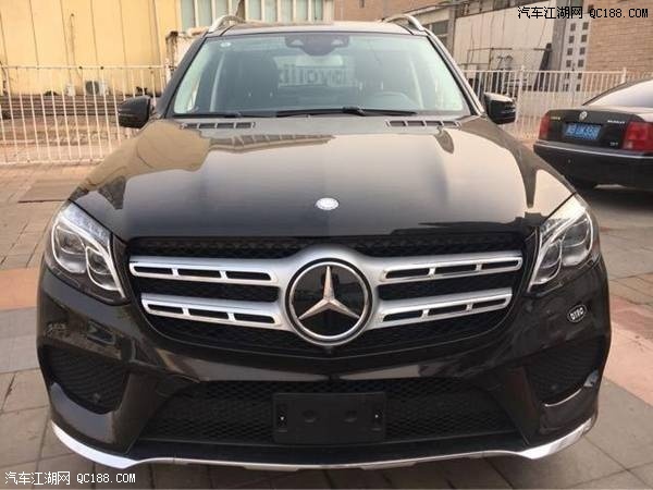 2017款奔驰GLS450黑外咖内367匹美版评测