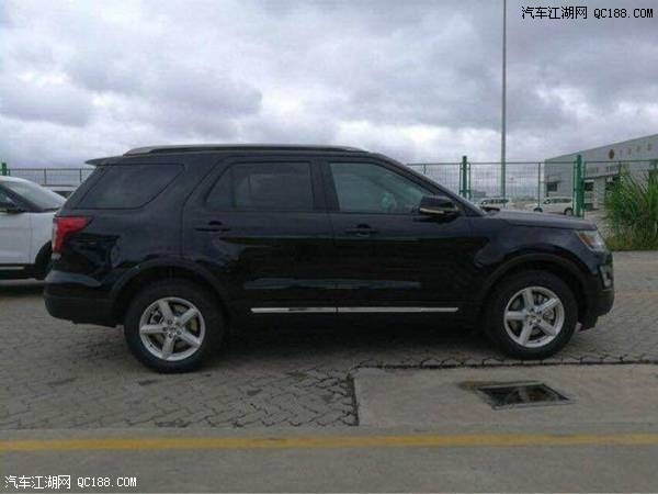 福特加版探险者全系降价现车配置油耗解读