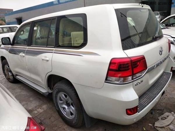 酷路泽4600带绞盘配置油耗解析报价评测