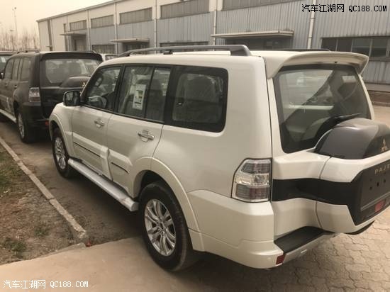 18款进口三菱帕杰罗V97中东版性能体验