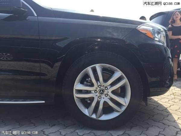 越野性一骑绝尘 试驾18款美规奔驰GLS450