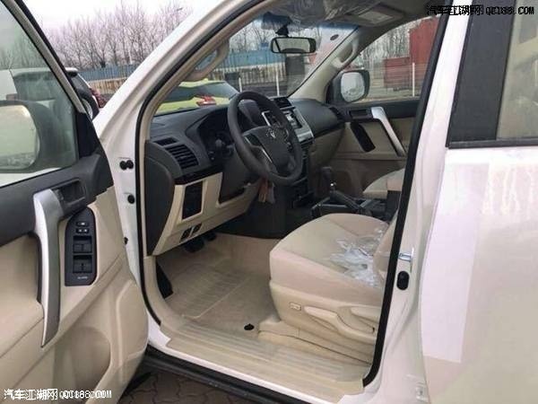 横行车市60余年 18款霸道2700中东版价格