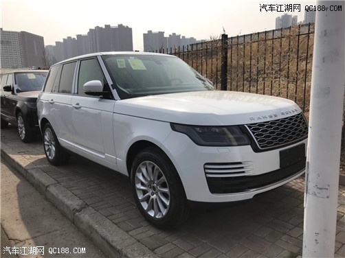 18款路虎揽胜3.0白外红内HSE行政版报价
