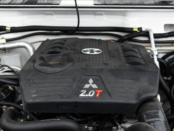 新款北汽勇士实拍 硬汉气质尽显无疑