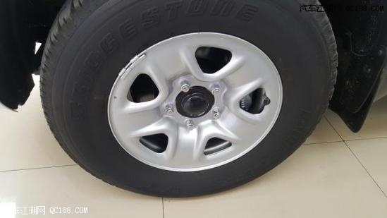 2018款中东版丰田酷路泽4000丐版详拍