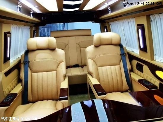 17款大众凯路威T6 2.0TSI涡轮增压版评测