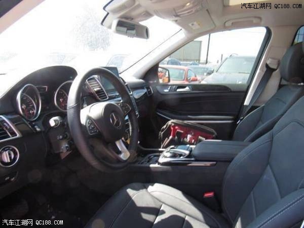 升级真皮内饰 18款奔驰GLS550加版报价