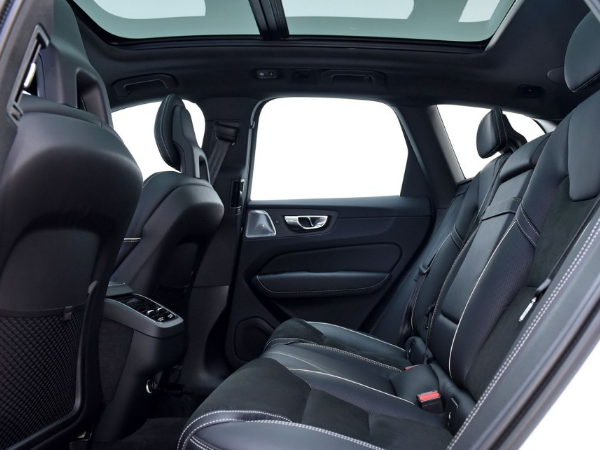 原创沃尔沃XC60对比奔驰GLC260对比 挑战赛