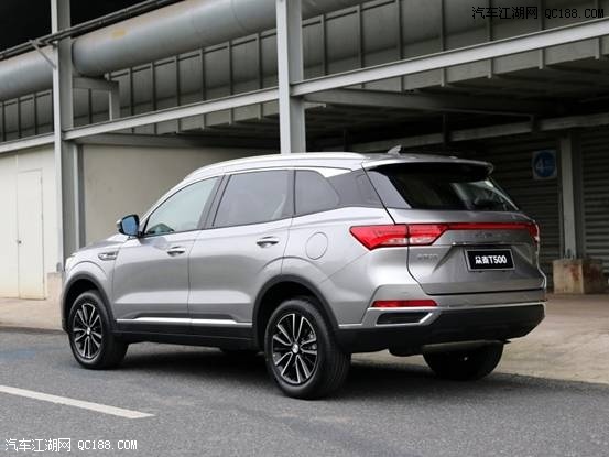 原创众泰T500试驾报告 原创度高运动感很强