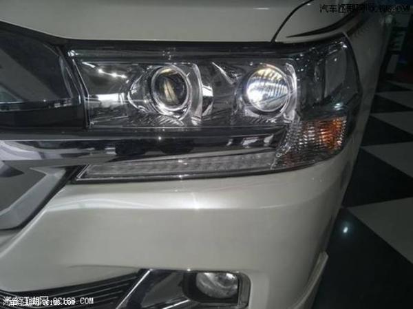 天津港18款中东版丰田酷路泽4000解析