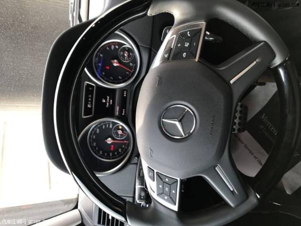 平行进口18款奔驰G500现车内饰设计解析