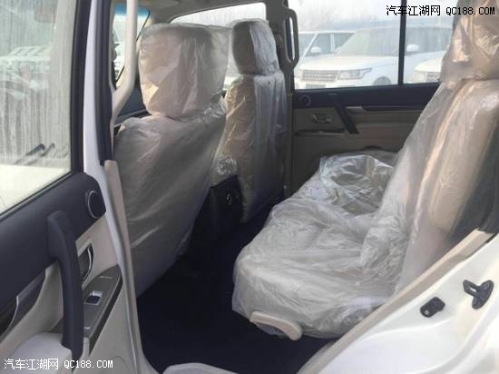 18款进口三菱帕杰罗V97中东版性能体验