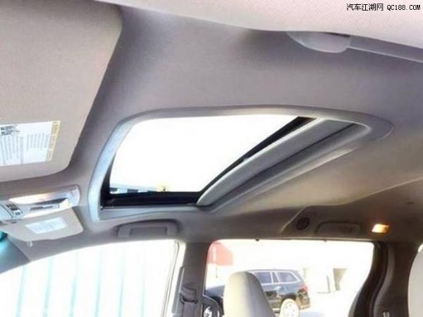 18款丰田塞纳加版LE四驱商务车全系评测