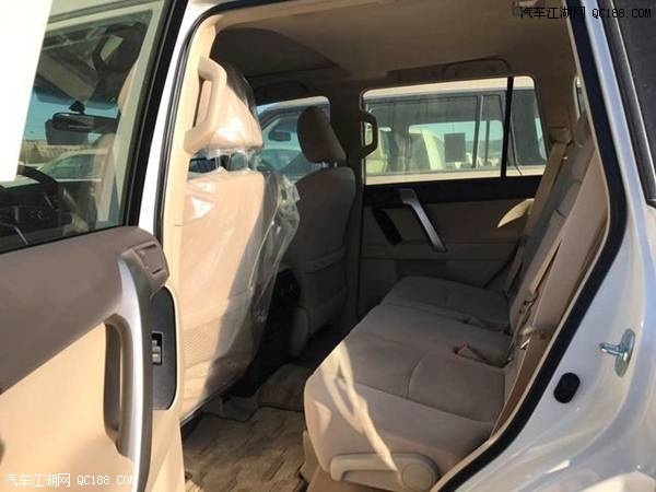 18款霸道低配配置参数油耗体验现车价格