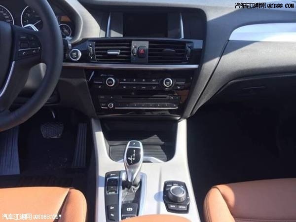 17款宝马X3 2.0T自动白棕汽油5座版实拍